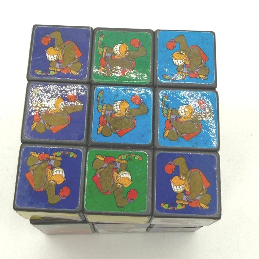 Nintendo Donkey Kong Puzzle Cube Kids OS Multicolor Vintage 3x3 Rubiks‎ Style